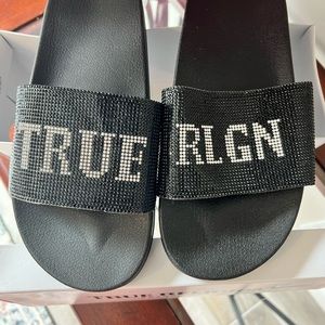 New True Religion Slides
